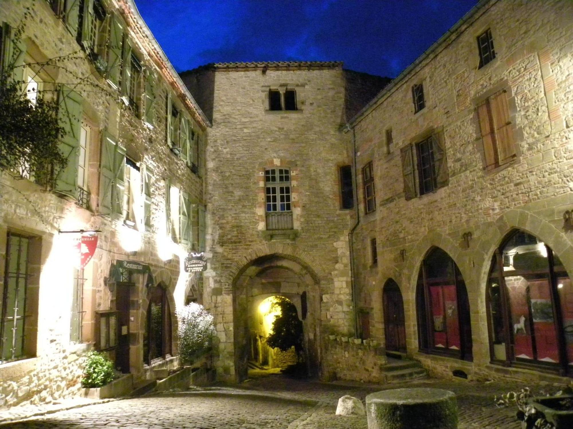 Chambres D'Hotes L'Escuelle Des Chevaliers Cordes Sur Ciel Exteriör bild